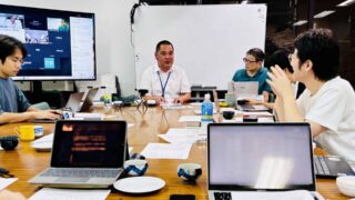 【コラム】生きづらさを解きほぐしながら、どう生きるかを探る